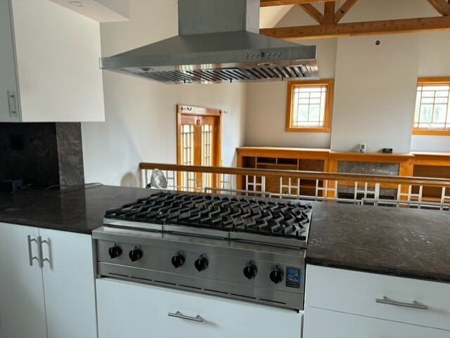 Photo - 1110 W 31st St