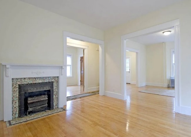 Photo - 159 Parsons St Apartments Unit 2