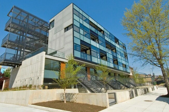 Photo - 2250 11th St NW Unit 304