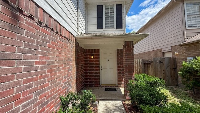 503 Willow W Dr