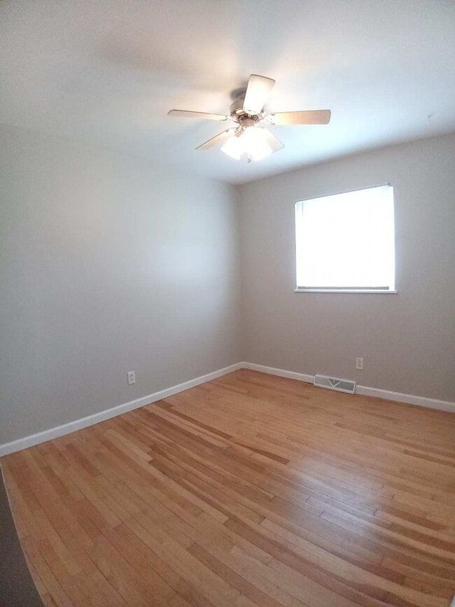 Photo - North Gate 3 Bedroom!