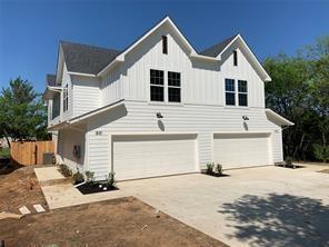 Photo - 810 Dover St