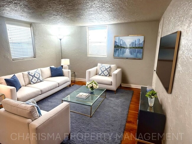 Photo - 917 Plex Unidad 917 S 1st Street #1