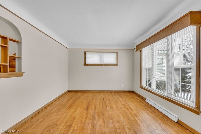 Photo - 21980 Ivan Ave