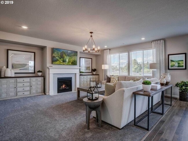 Sala de estar - 4124 SW Mawrcrest Ave