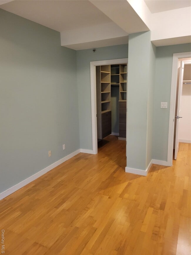 Photo - 143-20 Hoover Ave Unit 403