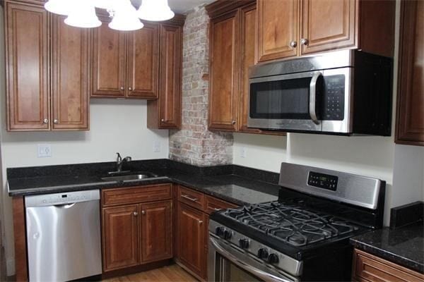 Photo - 9 Chesterton St Unit 2