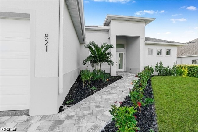 Photo - 821 NW 37th Pl