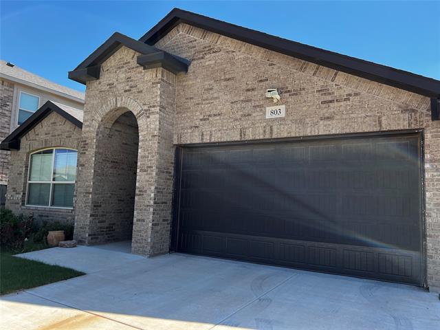 Building Photo - 803 Valor Ct Rental