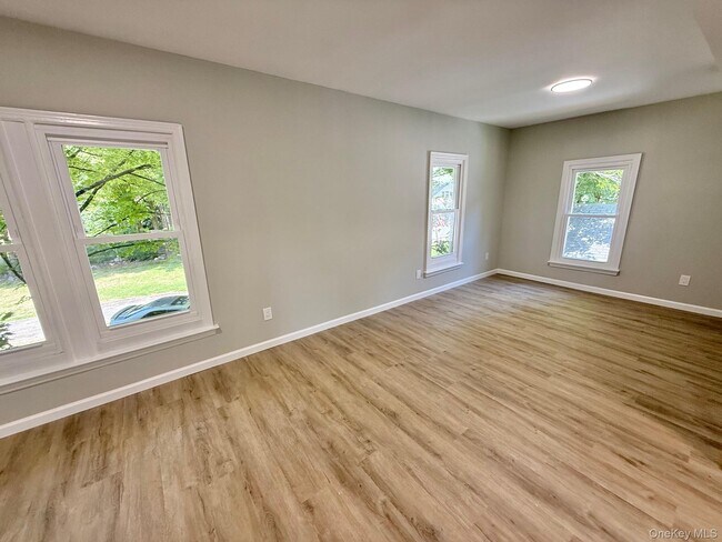 Photo - 108 Pine St Unit 2