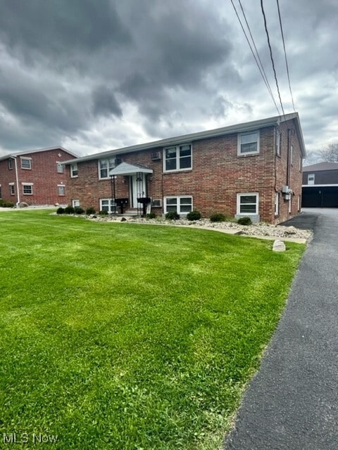 Building Photo - 402 Caroline Ave Unit 9 Rental