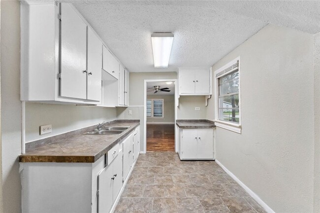 Photo - 4 Bedroom 2 Bath for lease