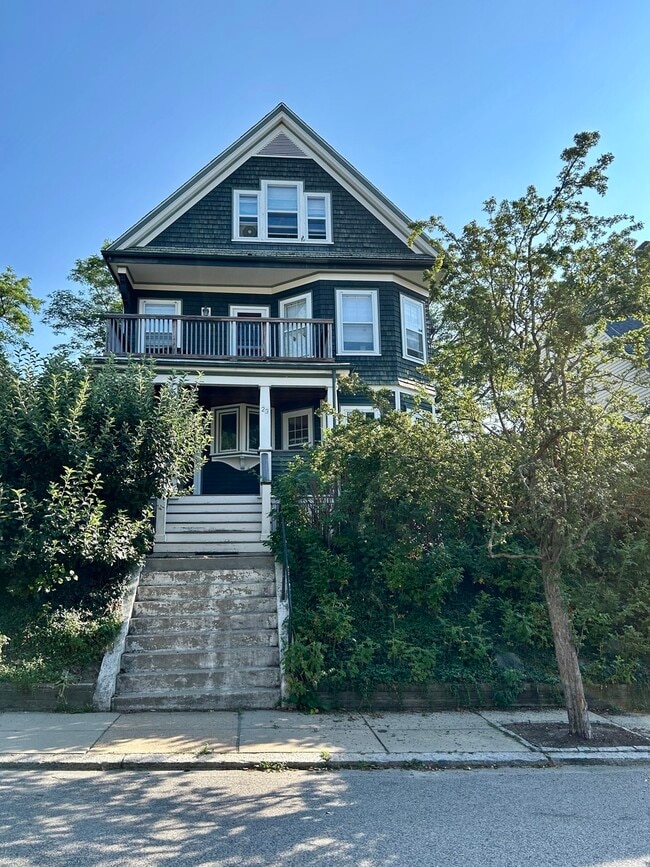 Building Photo - 23 Ainsworth St Unit 1 Rental