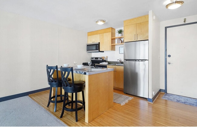 Photo - 111 SW Harrison St Unit 10C