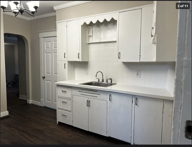 228 Weiss St Unit Back