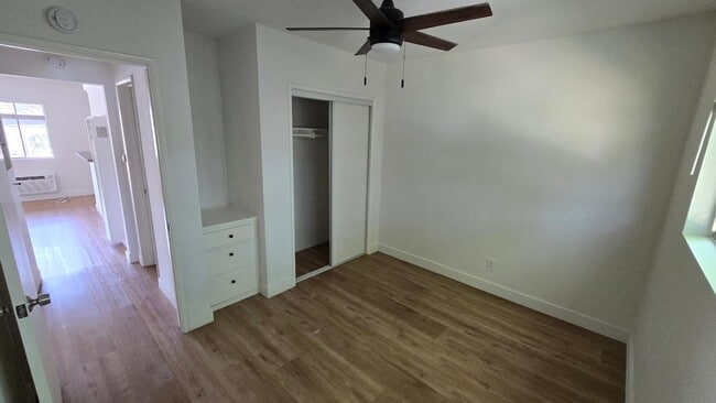 Photo - Coral Reef Apartments