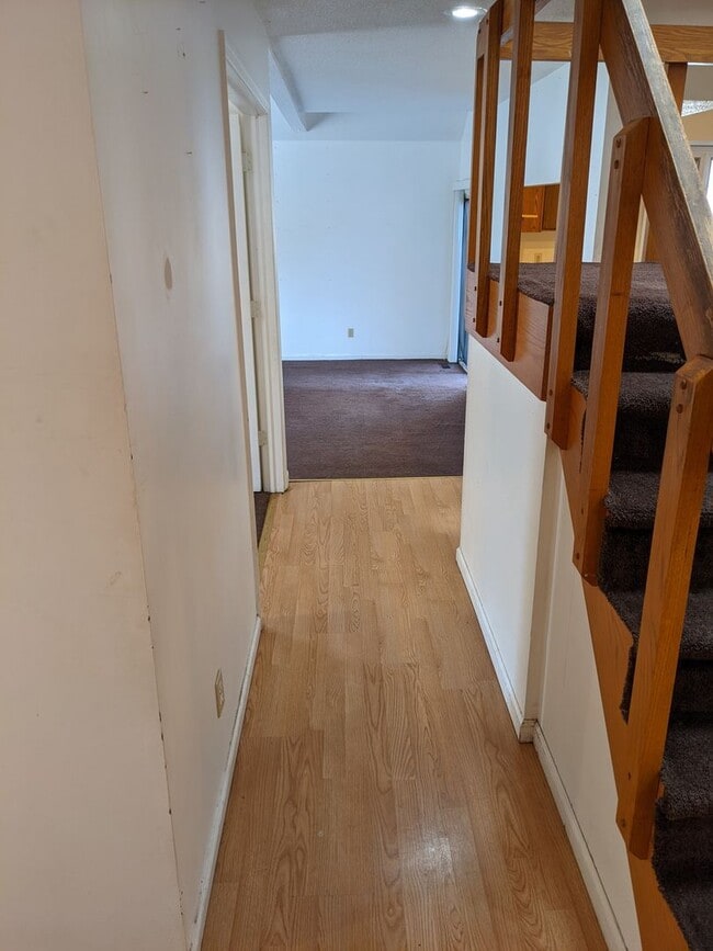 Photo - 1709 E Willow Ct Unidad A