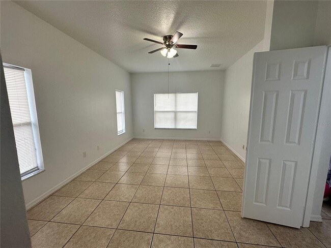 Photo - 2723 Star Grass Cir