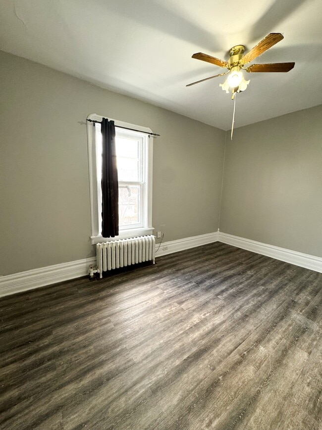 Photo - 265 Queen St Unit 2