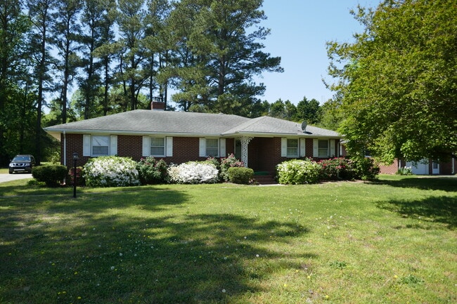 Building Photo - 845 Halstead Blvd