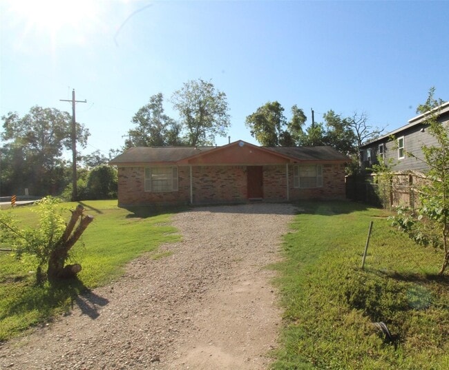 Building Photo - 5942 Glen Grove St