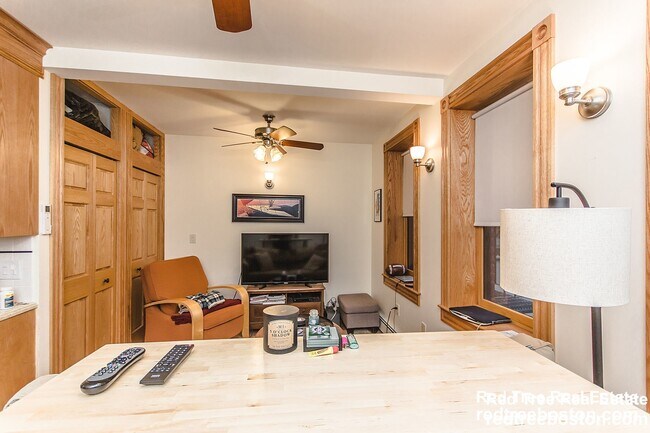 Photo - 137 Charles St Unit 3