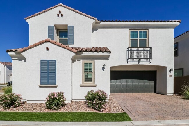 665 N Bay Dr - 665 N Bay Dr House