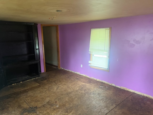 Photo - 4065 W Ridge Rd