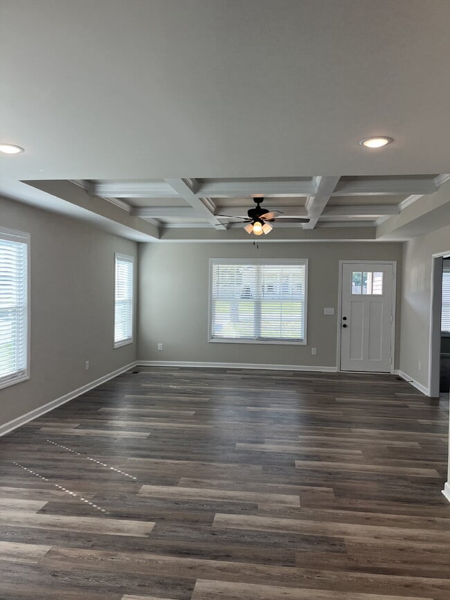 109 Thacker Dr