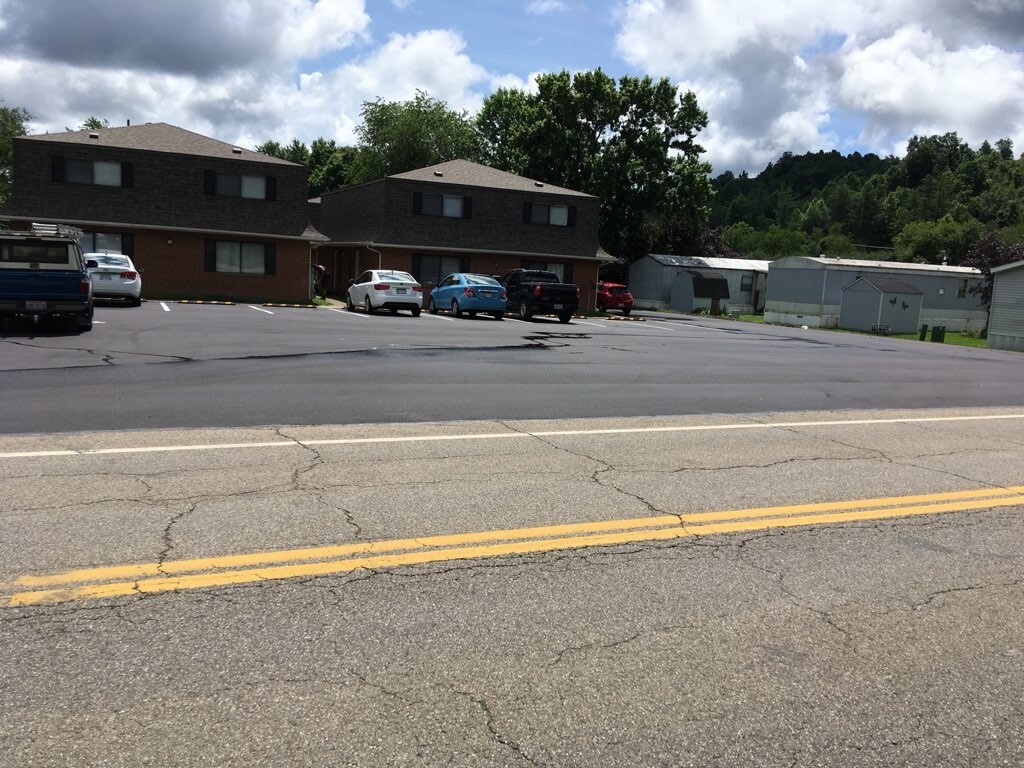 1-Bedroom - 15556 OH-691 Apartments Unit 53
