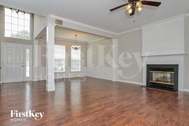 Photo - 3900 Gisbourne Dr