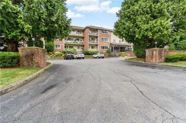 Photo - 30 Argyle Ave Unidad 307