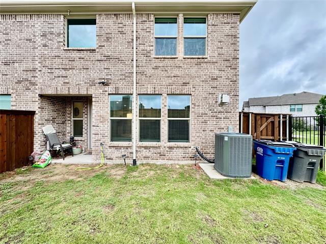 Photo - 1045 Keswick Dr