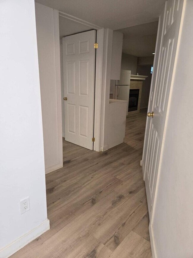 Photo - 2.0 bedroom in Calgary Alberta T3L 2C2