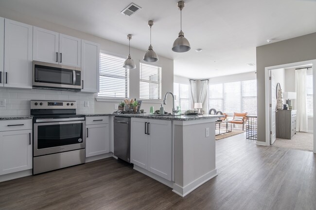 The Dylan at Fairburn - The Dylan at Fairburn Apartments