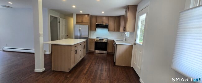 Photo - 63 Plumtree Ln