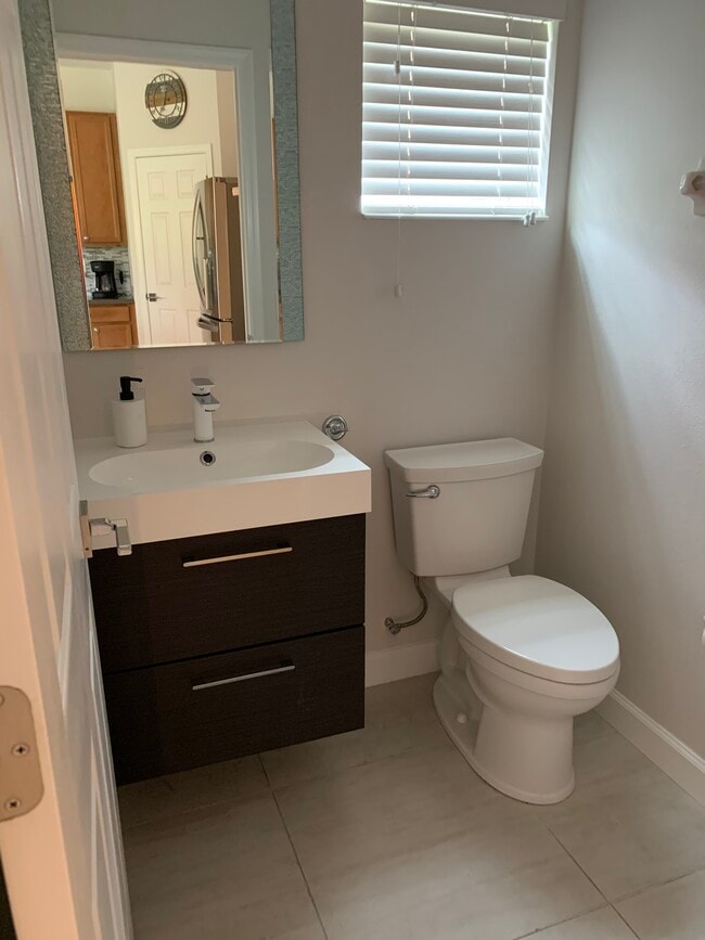 Photo - 1338 Grantham Dr