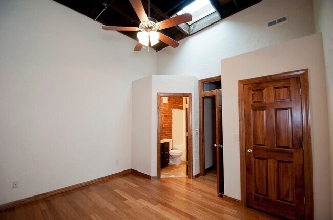 Photo - Union Biscuit Warehouse 210 Unit UB 210