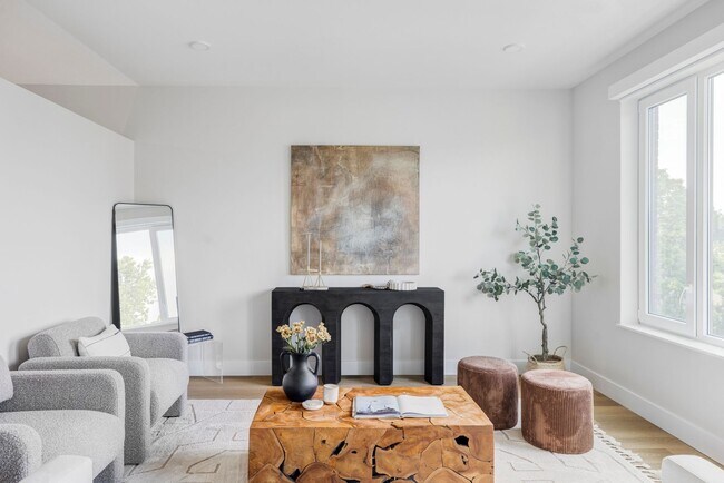 Frameline Apartments