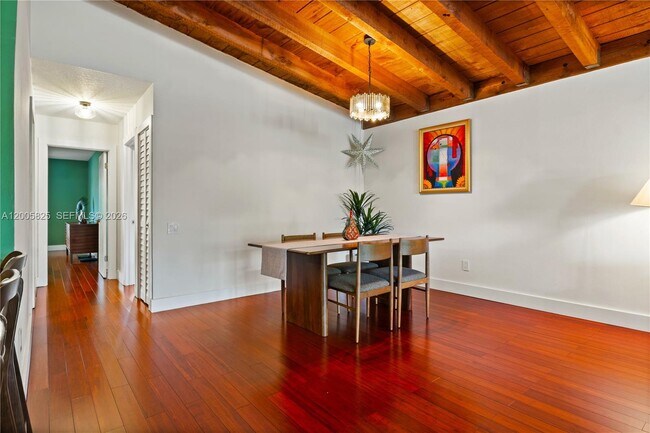 Photo - 6614 SW 114th Pl