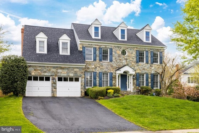 Building Photo - 2945 Oakton Knoll Ct Rental