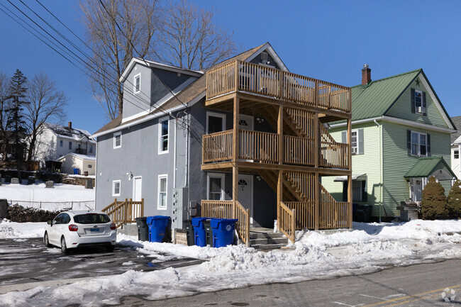 Building Photo - 125 Wall St Unit 2 Rental