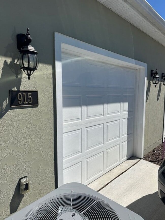 Photo - Beautiful Open Concept townhome in growing Middleburg!!!