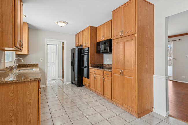 Photo - 1902 N Washington St