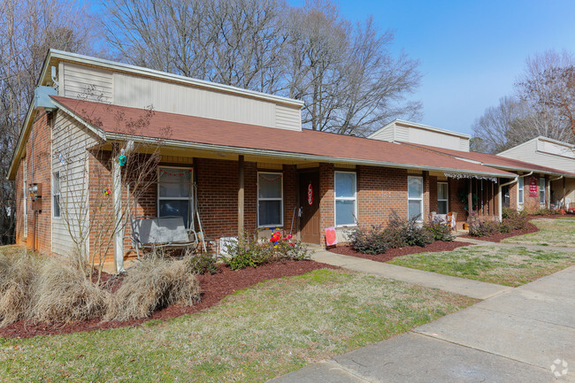 Photo - Cornelius Village Apartments
