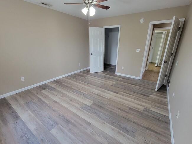 Photo - emi1043 Unidad 1043