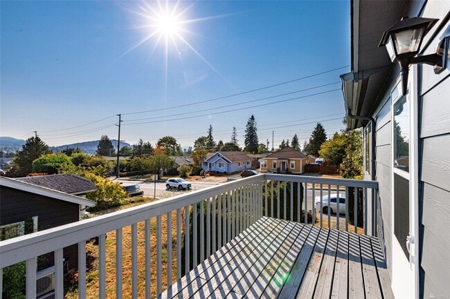 Photo - Amazing 3 bed with option for 4th bedroom in duplex