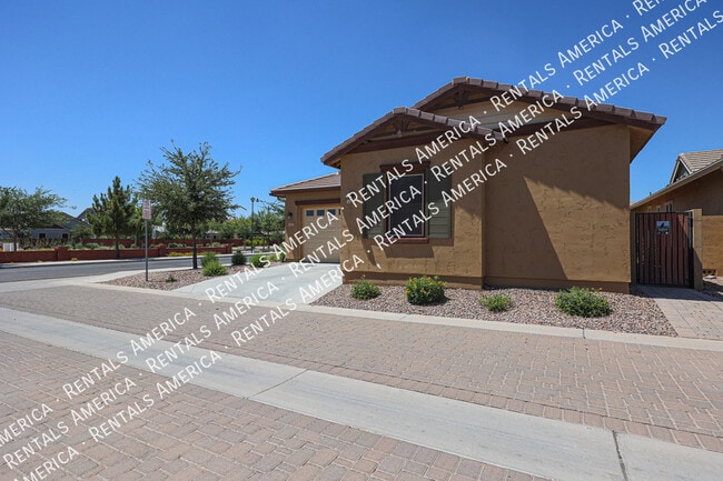Photo - 4429 E Jones St