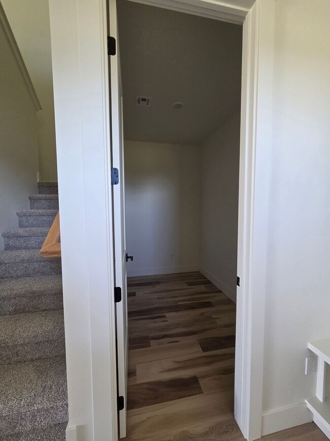 Photo - 363 Eden Rose St Unidad 363 B Eden Rose Street