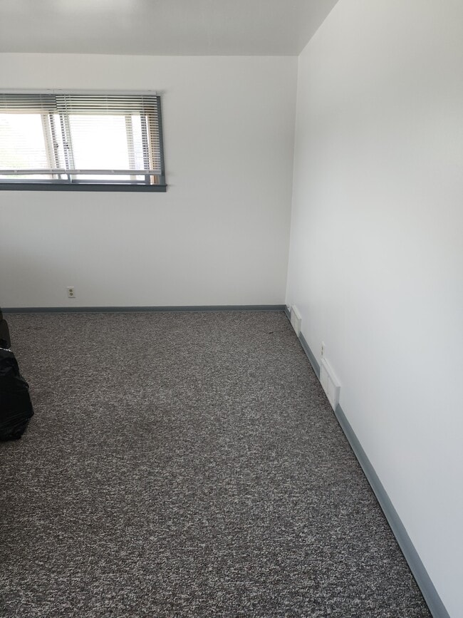 Photo - 6810 W Morgan Ave Unit 4